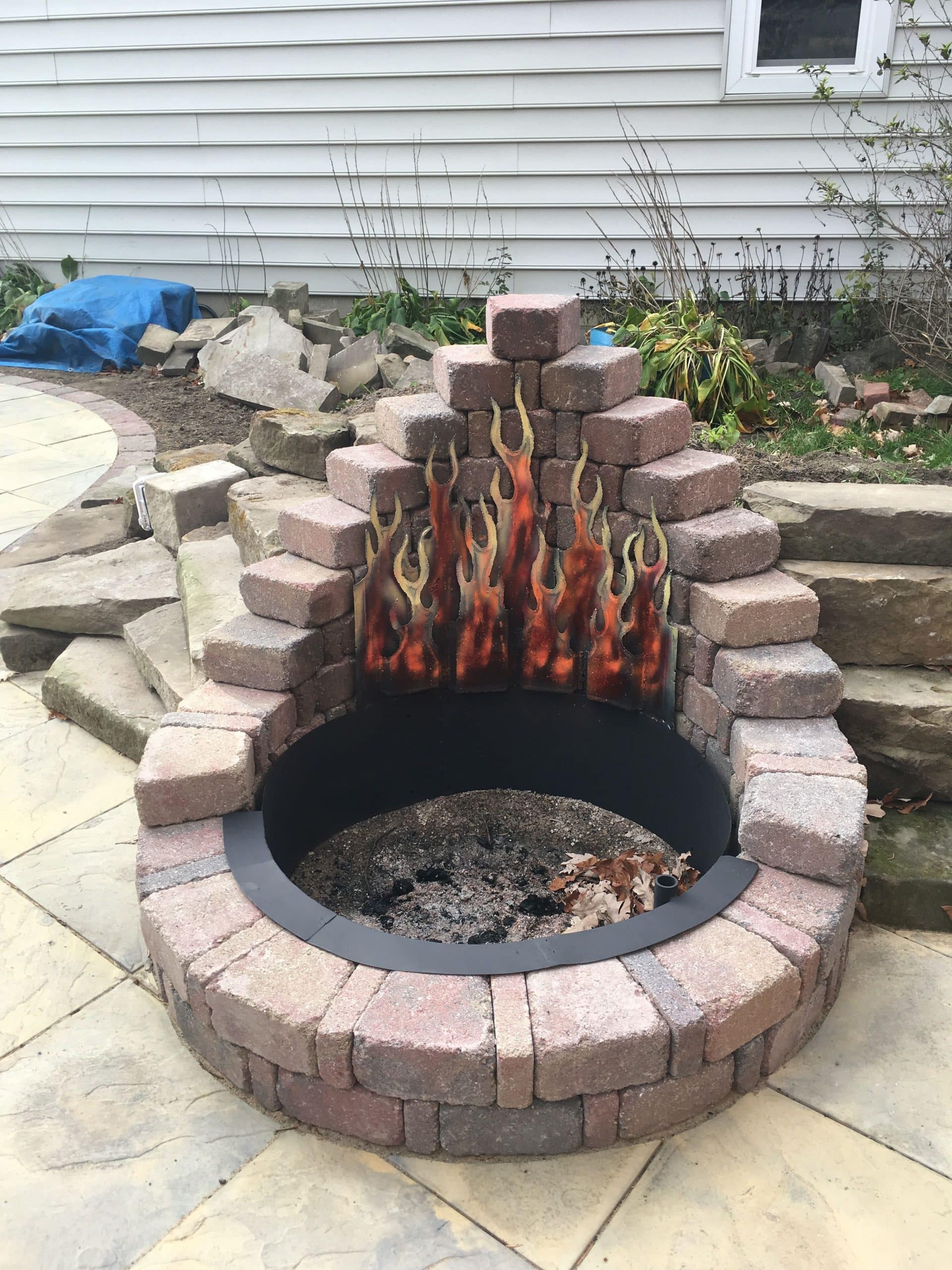 13 Inspiring DIY Fire Pit Ideas to Improve Your Backyard