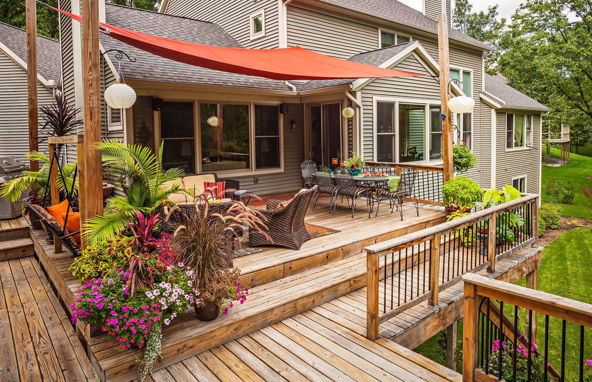 18 Deck Privacy Ideas for a Perfectly Secluded Outdoor ...