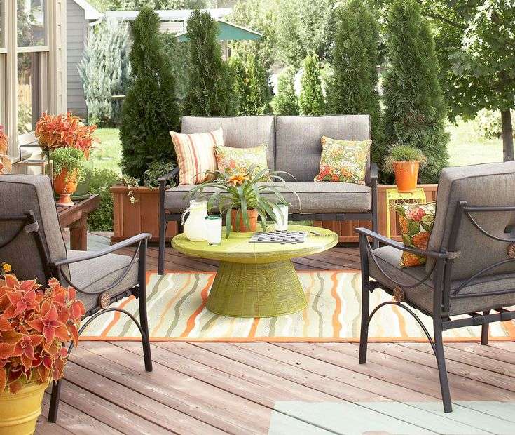 30 Ideas to Dress Up Your Deck