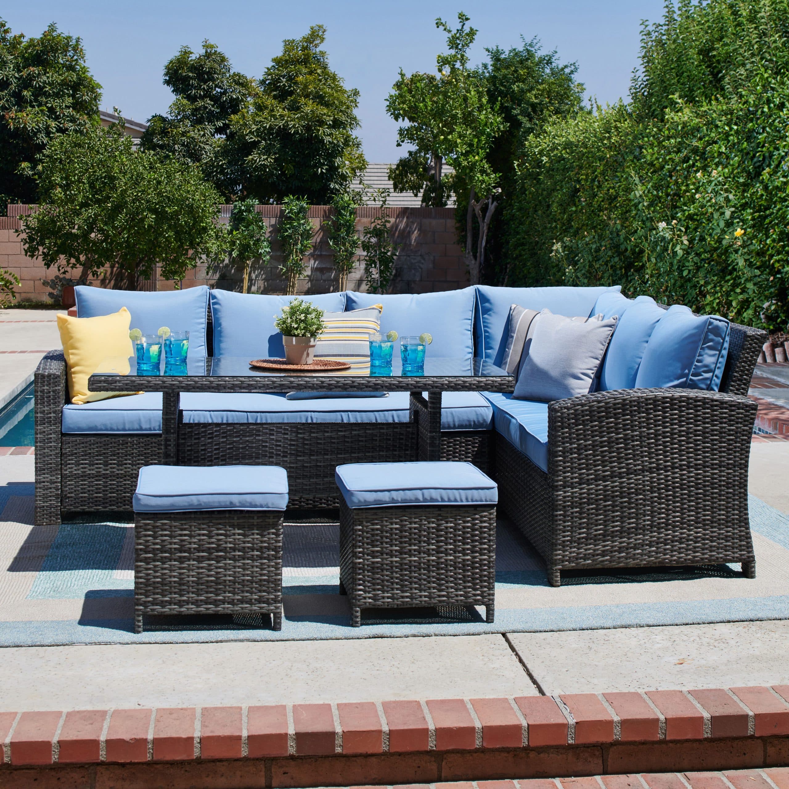 5 Piece Outdoor Sectional and Dining Set in Grey/Light Blue