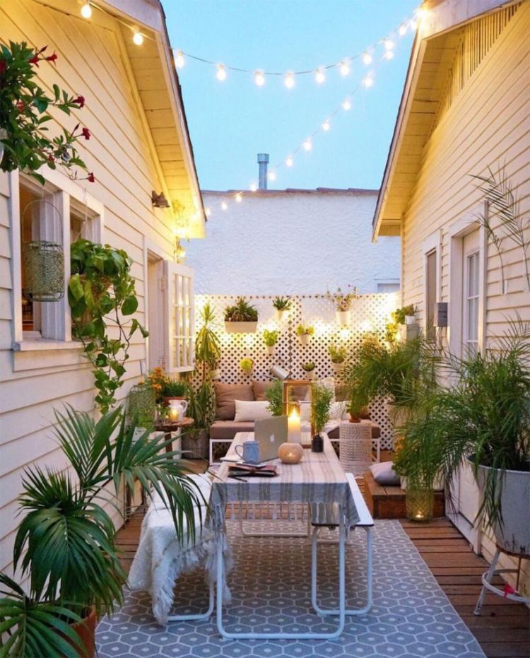 50+ Cozy Small Patio on Backyard Design Ideas