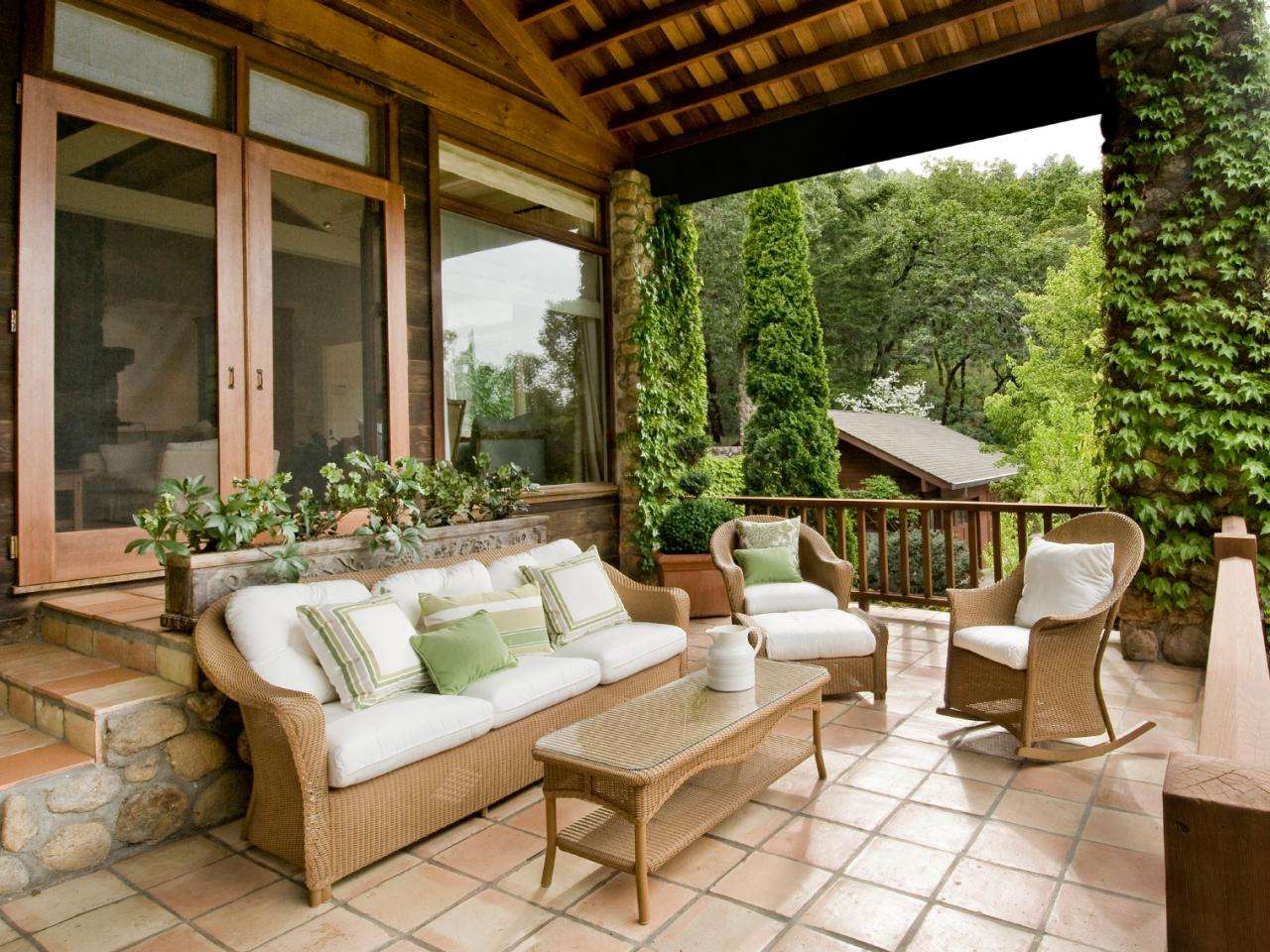 Design Tips for the Front Porch