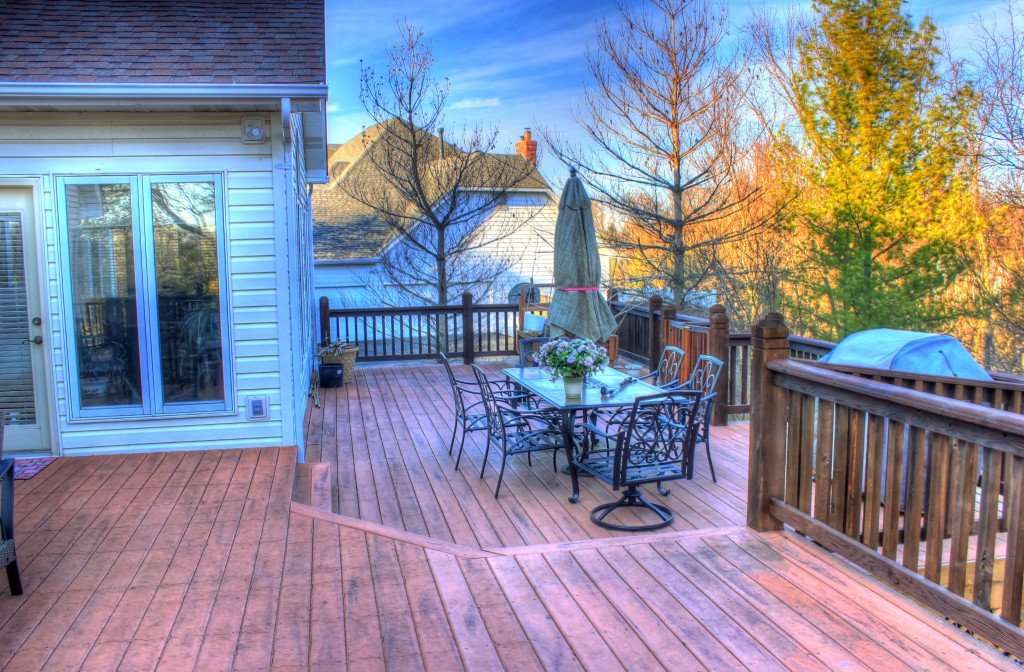 Difference Between Deck Porch and Patio