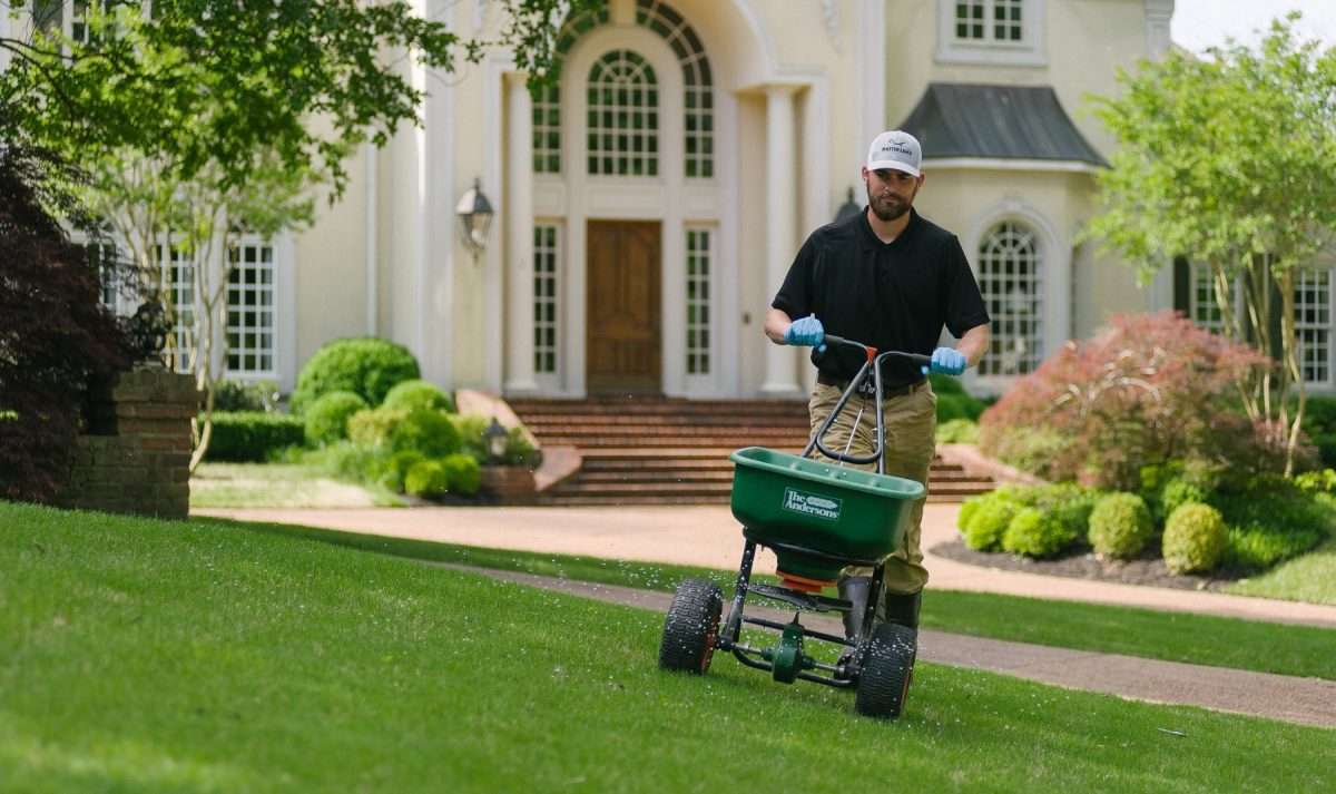 How Much Does The Lawn Doctor Cost / How Much Does Lawn Mowing Cost ...