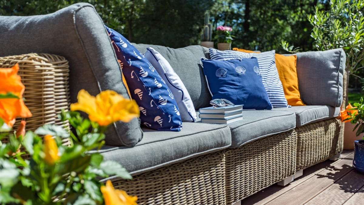 How to clean your outdoor cushions and patio furniture ...