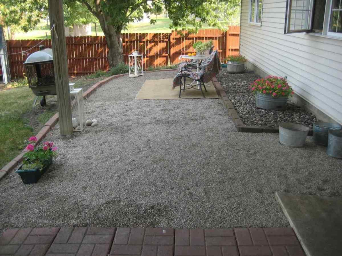 How To Make A Pea Gravel Patio