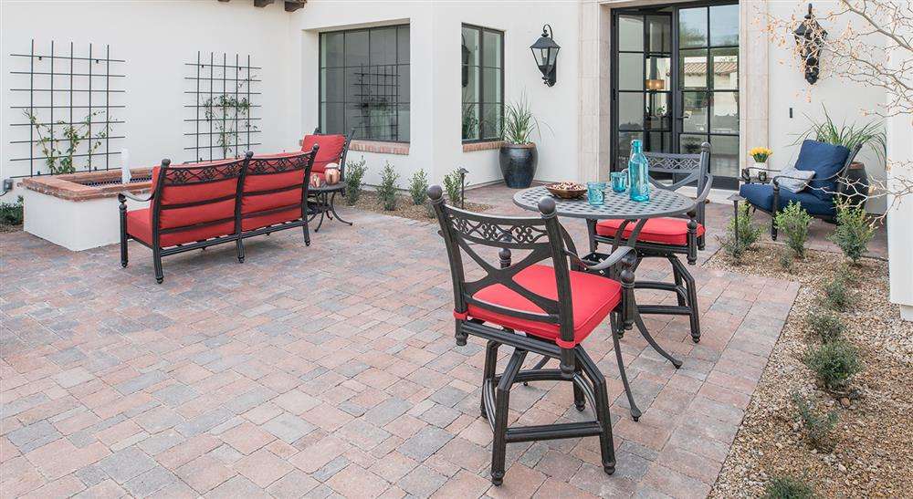 How to Protect Patio Furniture in the Winter