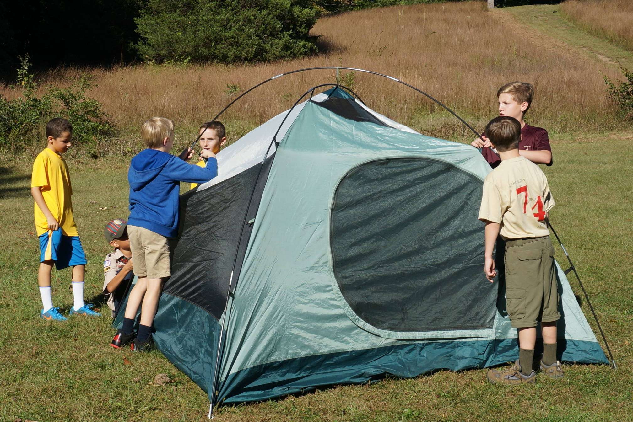 Put Tent &  The Only Drawback? With No Poles Or Pegs The ...