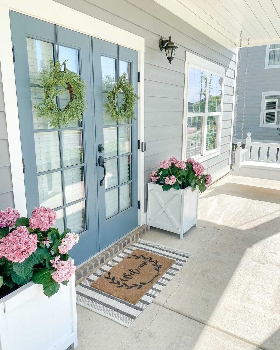 SPRING FRONT PORCH DECORATING IDEAS
