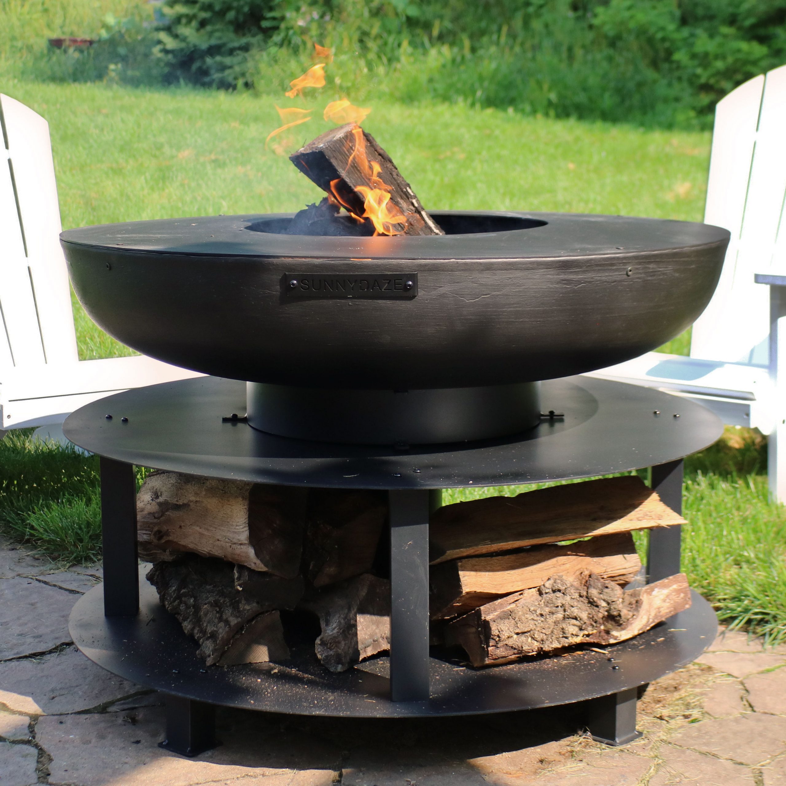 Sunnydaze Large Outdoor Fire Pit with Cooking Ledge and Built