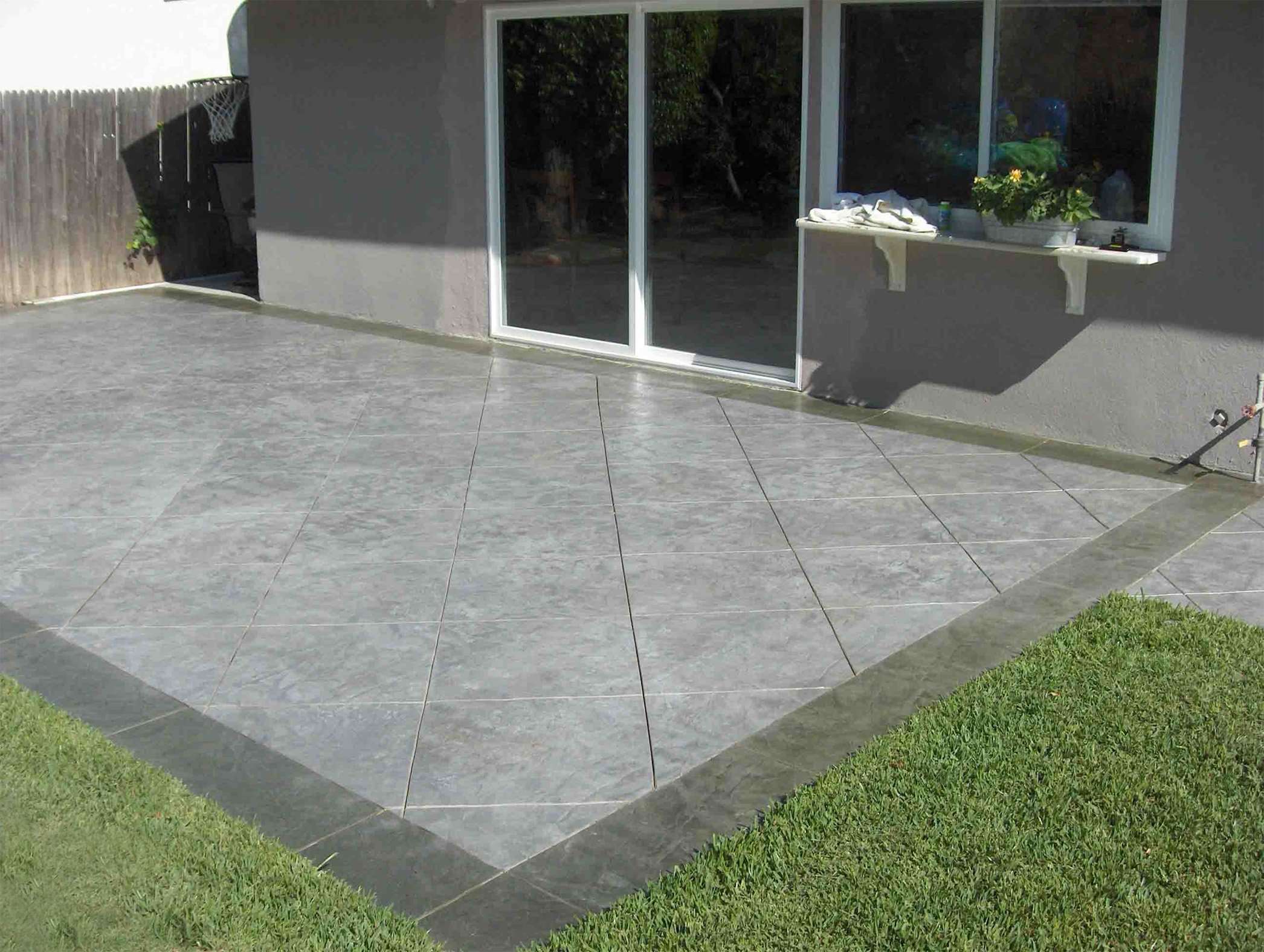Tutorial For Creating Your Own Concrete Patio With Do It ...