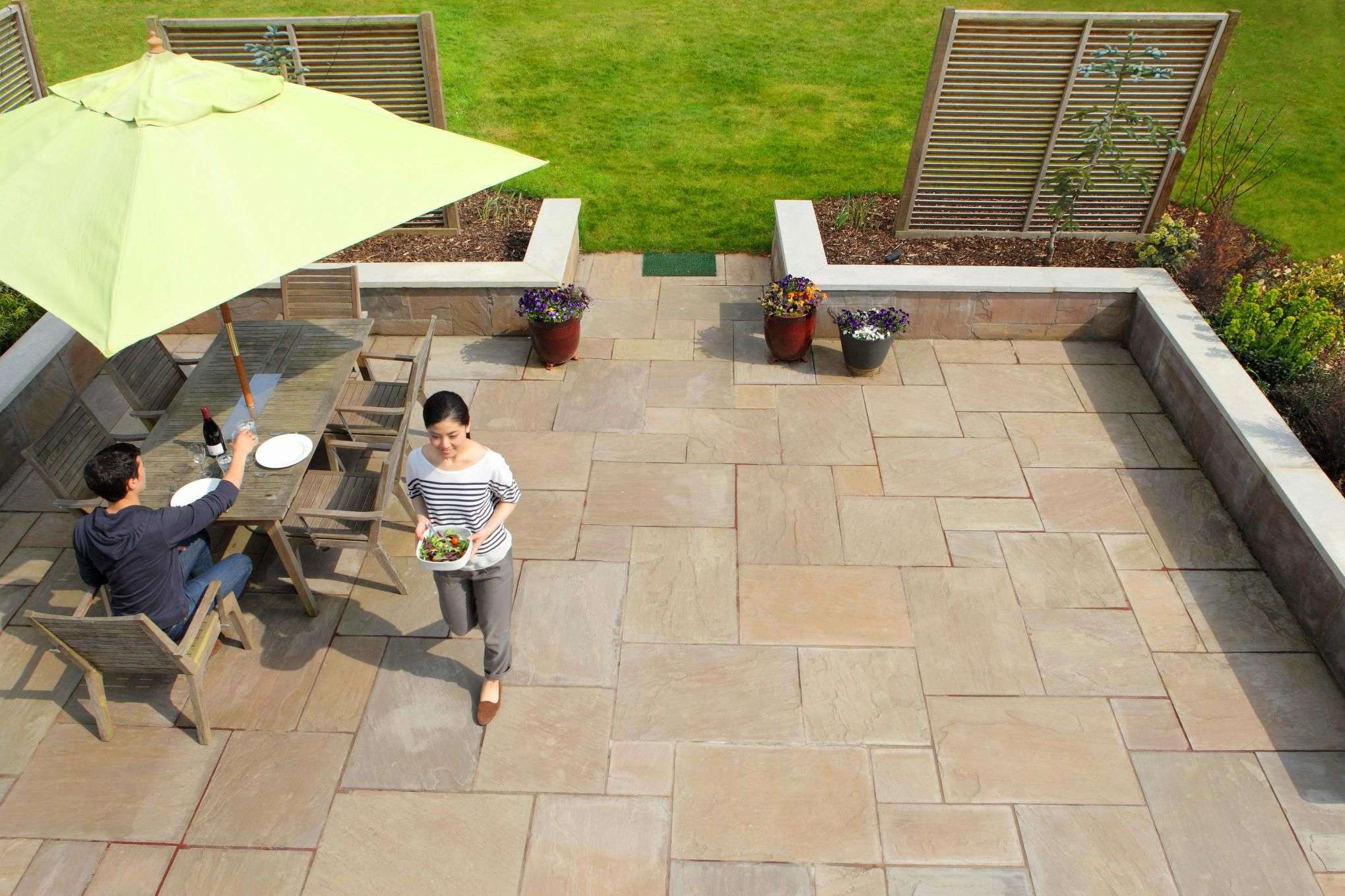 Types of Tiles You Can Use for Outdoor Patios
