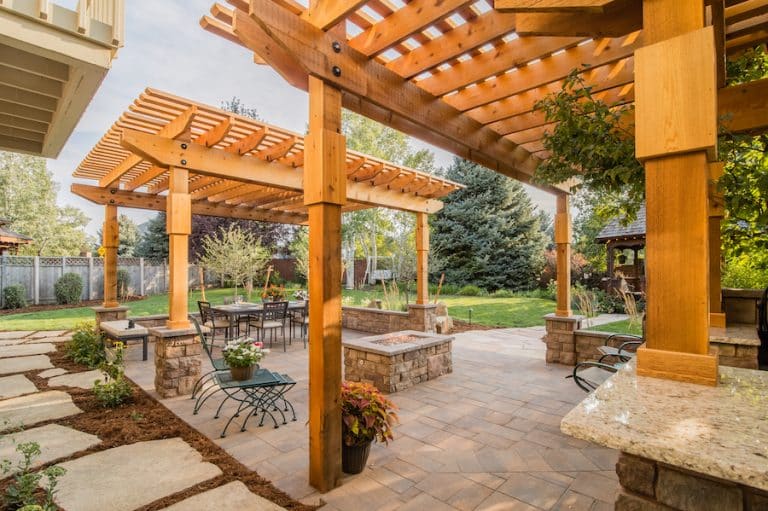 What You Need to Know About Deck Installations: Pergola VS Pavilion ...